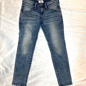 Levi’s junior jeans